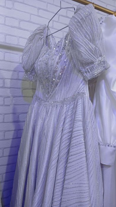 Келин куйнелар сотилади 500 мин