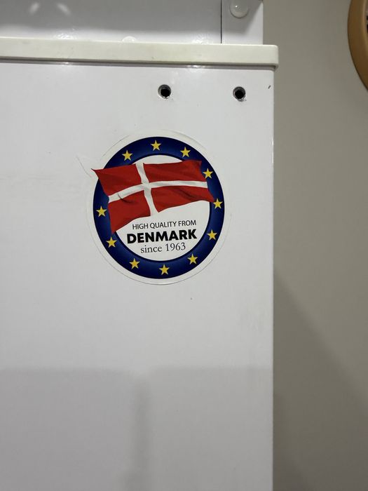 Холодильник встраеваемый