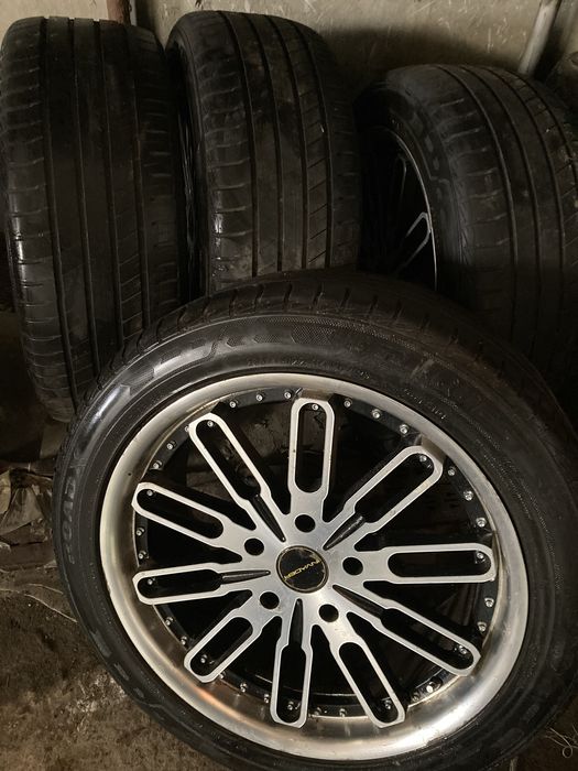 продам диски  22 литье с резиной 285/45/22