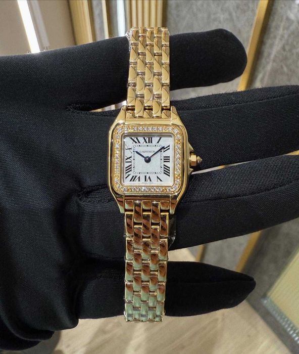 Cartier Panthere златен