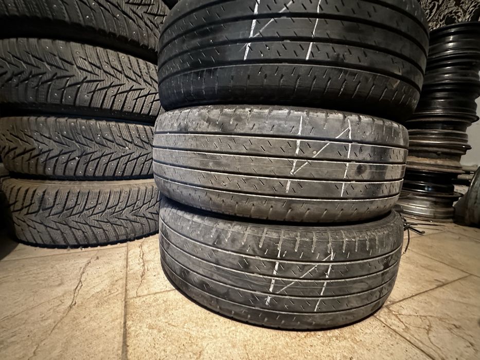 Продам 3 покрышки японские
