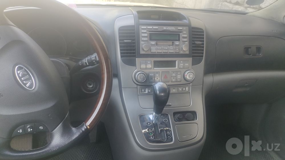 Kia carnival 2006 sotiladi