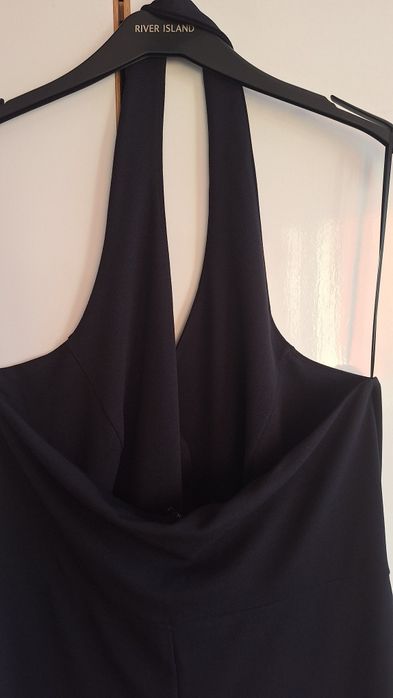 Salopeta pantalon larg, fara umeri si cu spatele gol