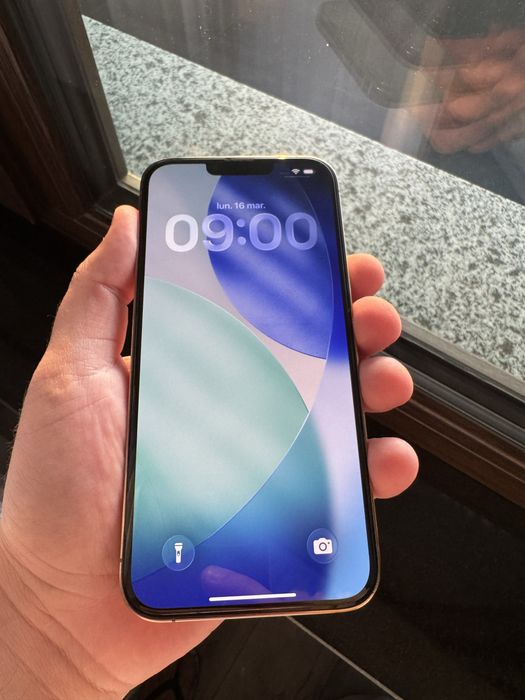 Iphone 13 pro max gold  256 GB