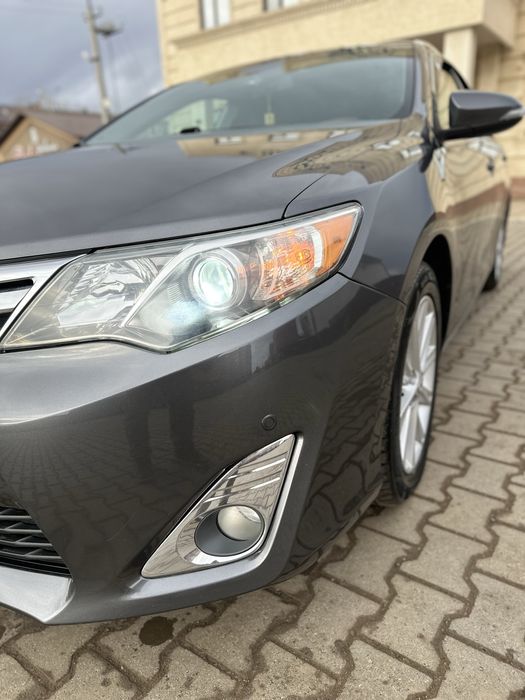 Camry 50 XLE 2014г