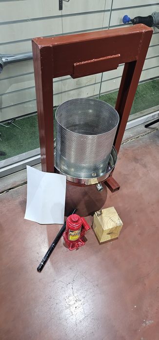 Соковыжималка мини промышленная