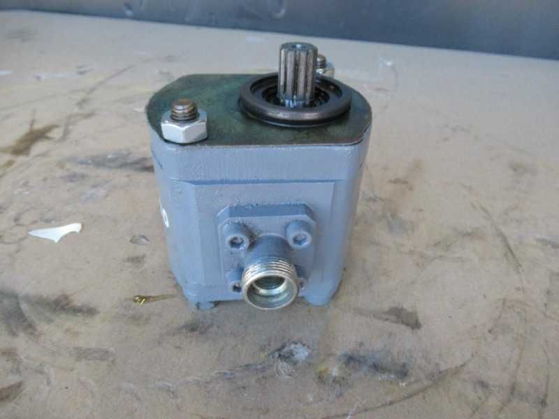 Pompa Bosch 0510515006 pentru utilaj - piese de schimb