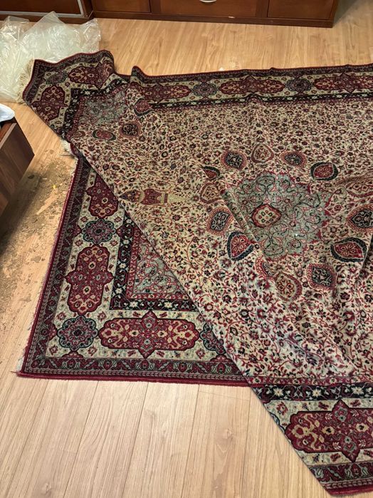 Голям персийски тип килим – 3.24 × 2.36 м