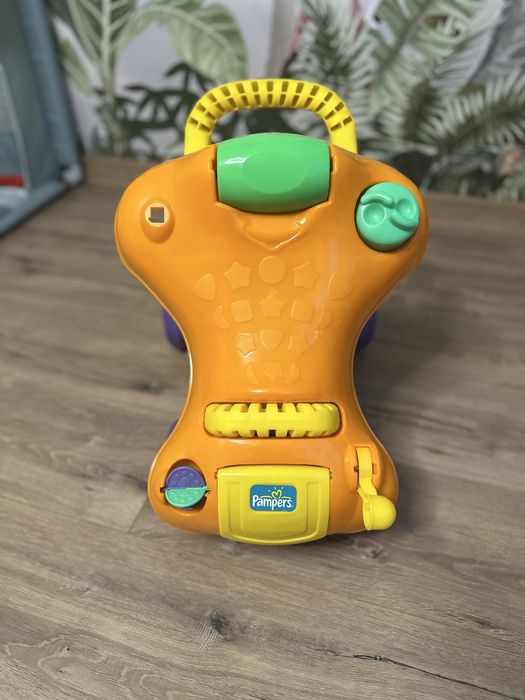Детска кола за бутане на Pampers
