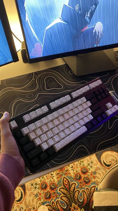 Компьютер для игр и видеомонтажа.