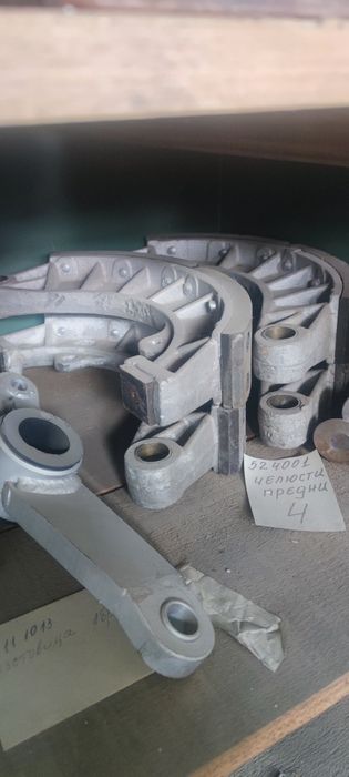 Части за ЗИЛ и ГАЗ 53