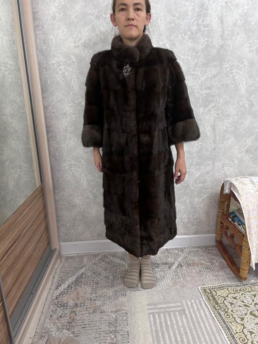 Шуба сатылады