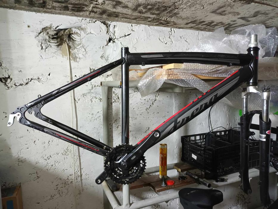 Vand Cadru Bicicleta Frera 28' Trkking & City , 21 viteze