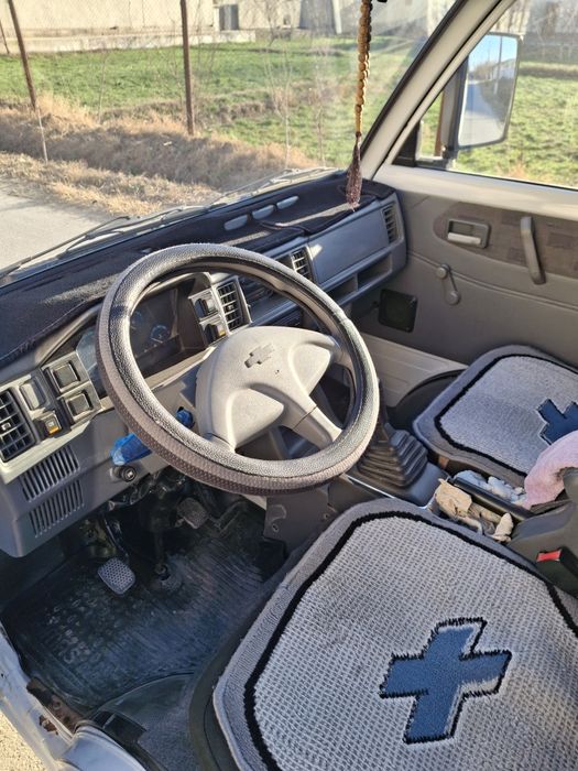 Damas avtomashinasi a'lo darajada metan bor 13 diska balon qo'yilgan