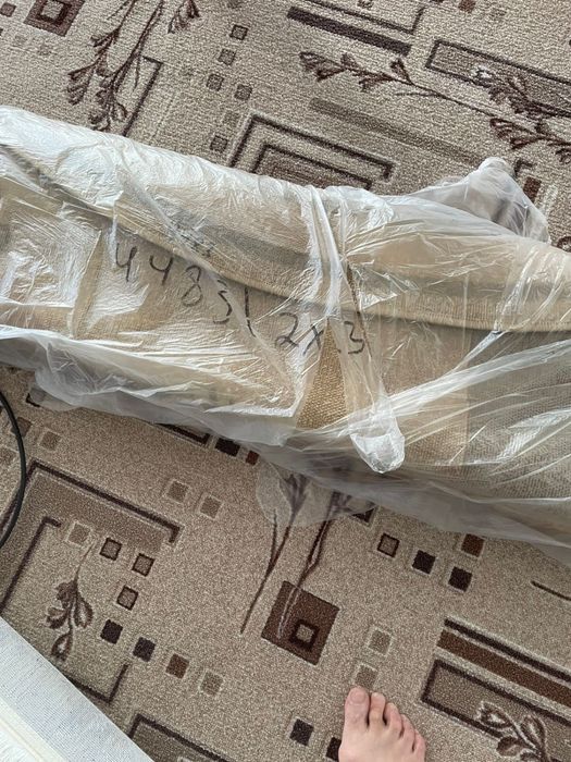 Кілем сатылады б/у