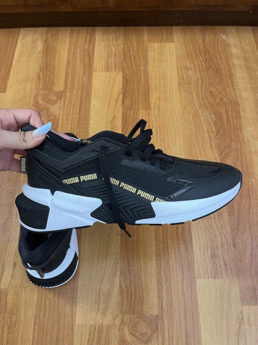 Adidași Puma damă