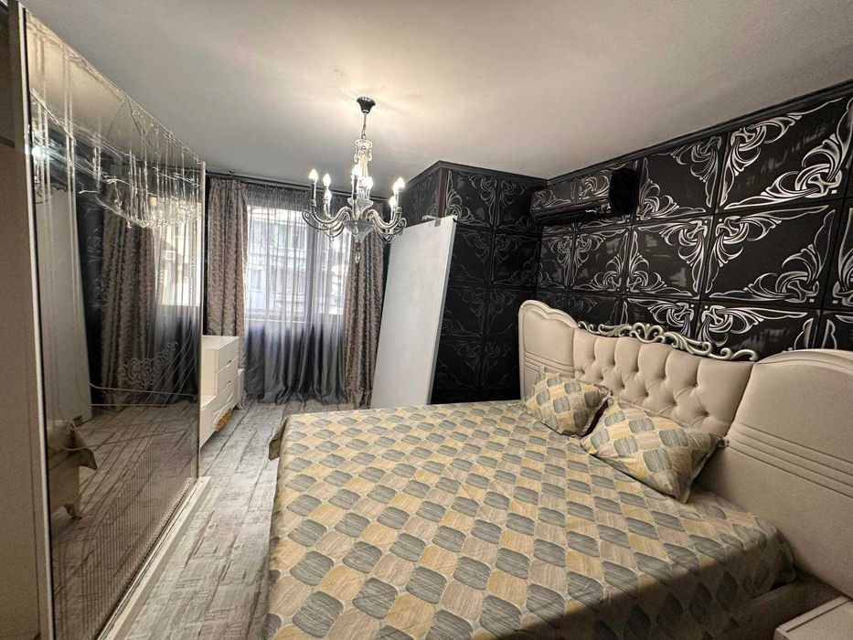 Дава се под наем Тристаен апартамент в Варна, Левски - 105 кв.м за 1495.83 € - Снимка #9