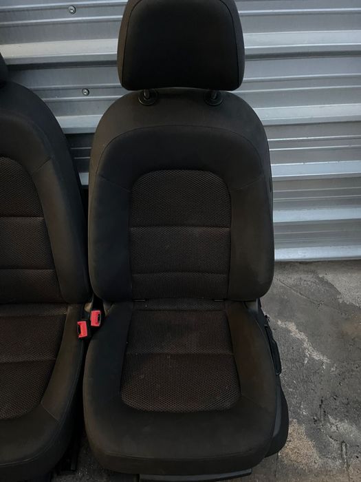 Салон за Ауди AUDI A4 B8 обикновен плат ном 232