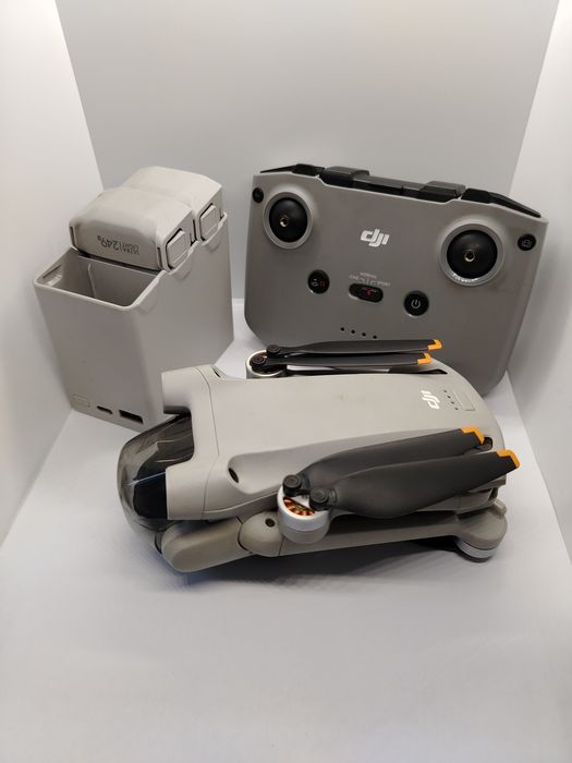 Дрон DJI mini 3 pro