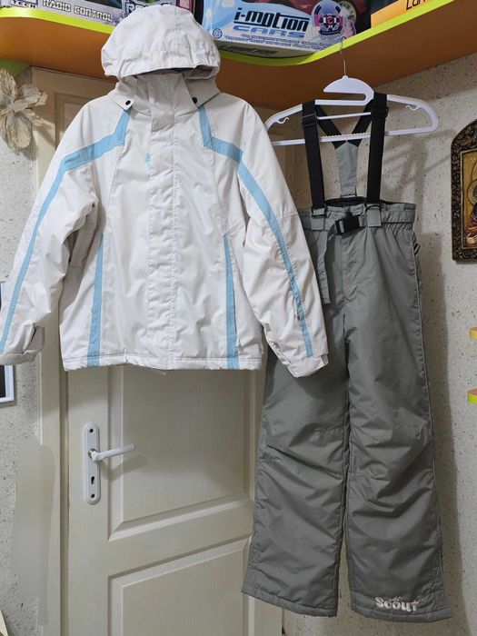 Детски ски екип размер 11-12години