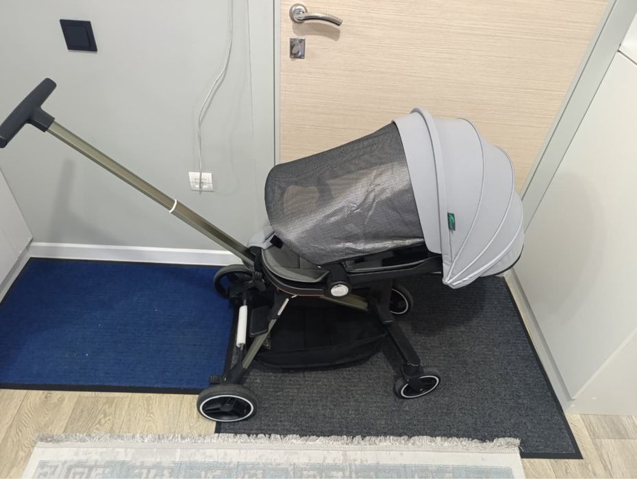 Продам коляску почти новая