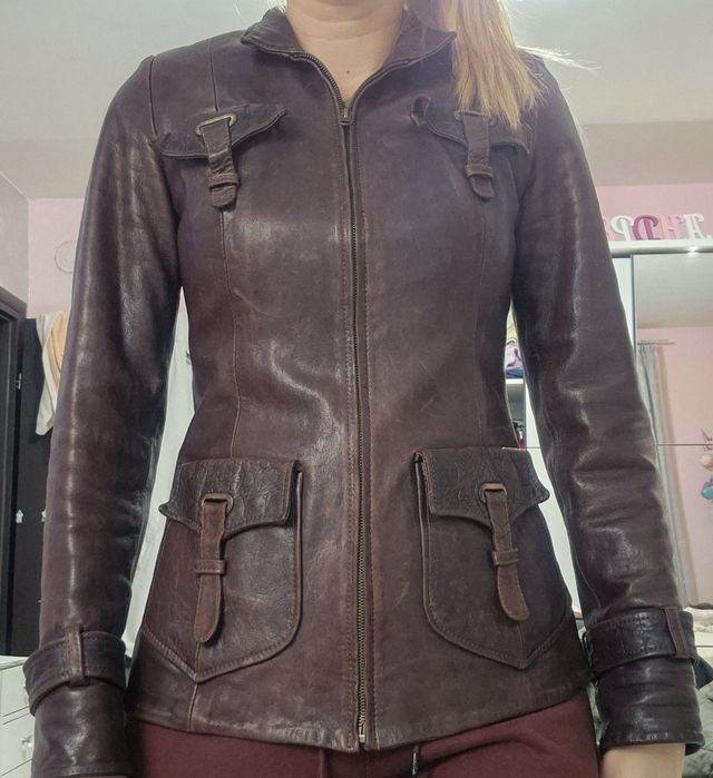 Кожено вталено яке