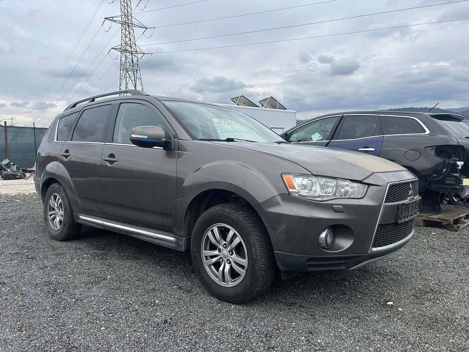 Dezmembrez (piese)Mitsubshi Outlander 2.2  156 cp an 2010-2012  E5