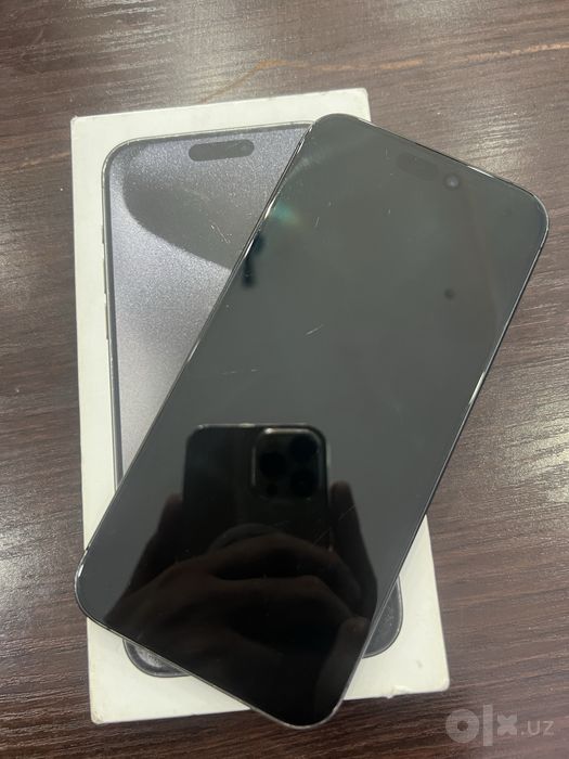 Iphone 15pro max 256gb xotira 80% yomkis karobka dakiment