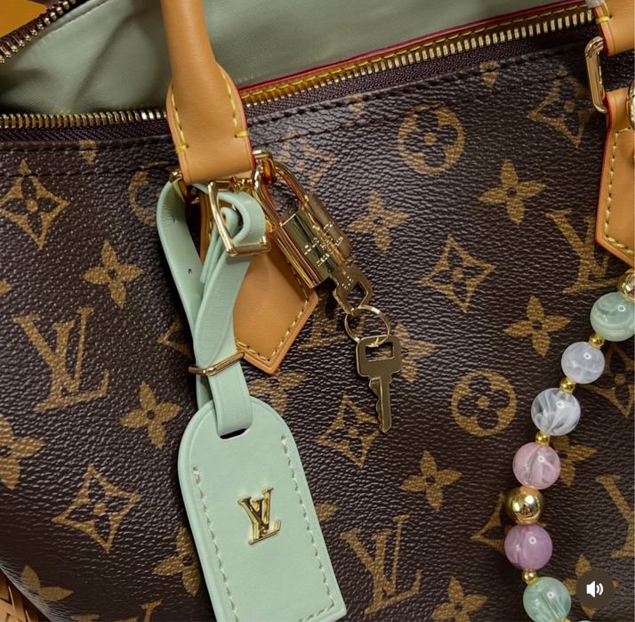 трендовая сумка LV бочонок