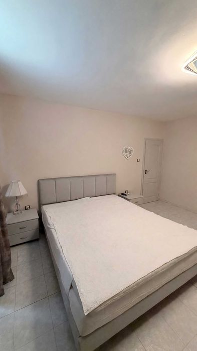 Дава се под наем Многостаен апартамент в Пловдив, Тракия - 155 кв.м за 990 € - Снимка #5