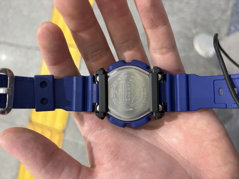 Японские противоударные часы Casio DW-9052-2v
