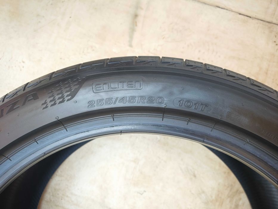 Anvelope 255/45/20 an 2024 vara BRIDGESTONE TURANZA ECO