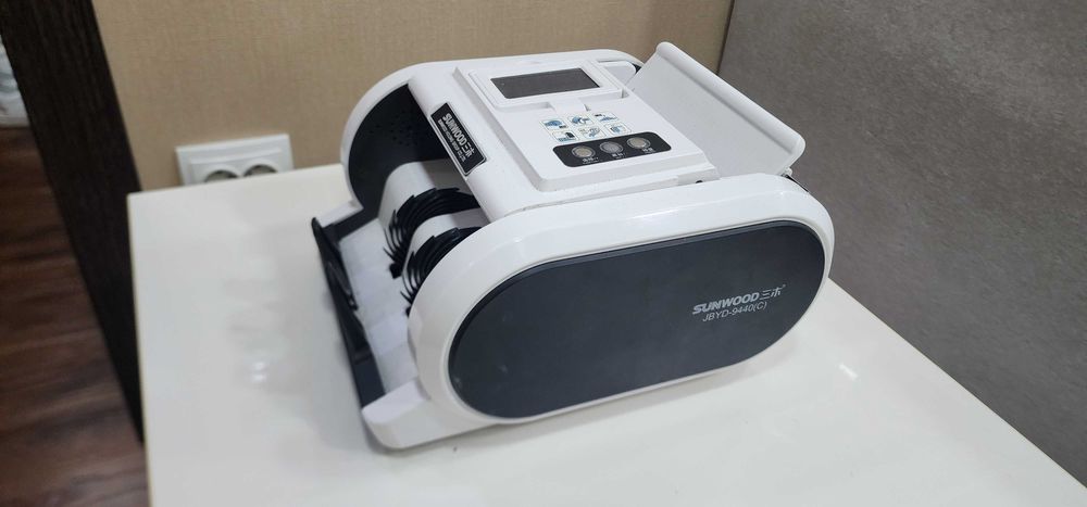 Профессиональный счетчик банкнот SUNWOOD 9440(C) — Новый в упаковке