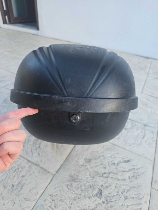 Top case motocicleta, cutie superioara