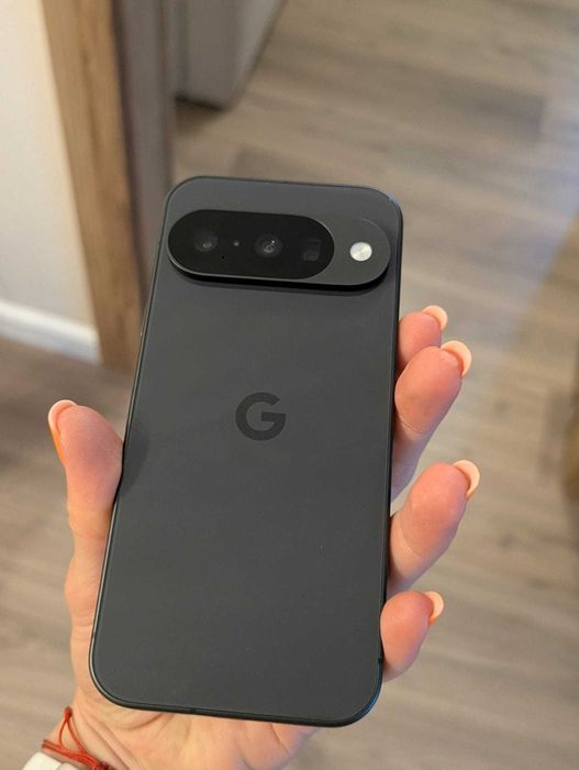 Google Pixel 10, 128GB, Obsidian – nou, nefolosit, garanție eMAG