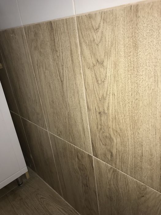 Продам керамическую плитку ящик!