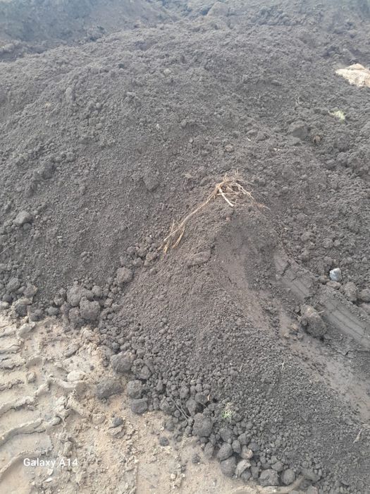 Продается перегной, черныйзем, набоз.