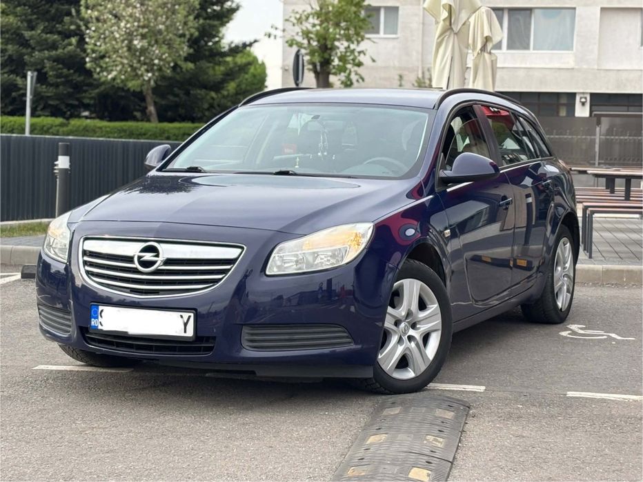 Vand sau schimb Opel insinia