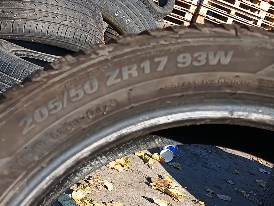 Anvelopa 205/50/R17 Solus4s Iarna BMW Seria 1 E87 (2004 - 2007)