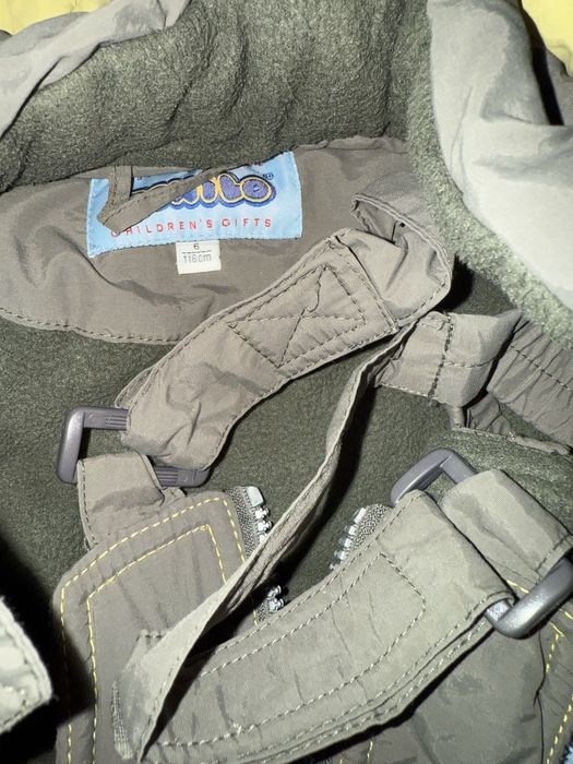 Продам детские костюмы