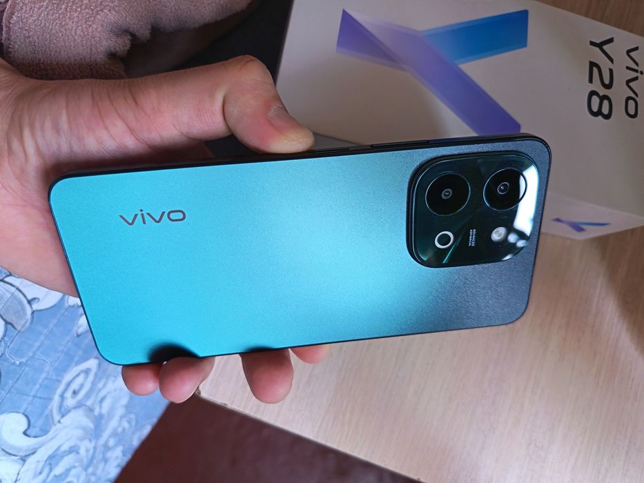 Смартфон 8-ядерный vivo Y28 256 Gb сотовый мобильный телефон