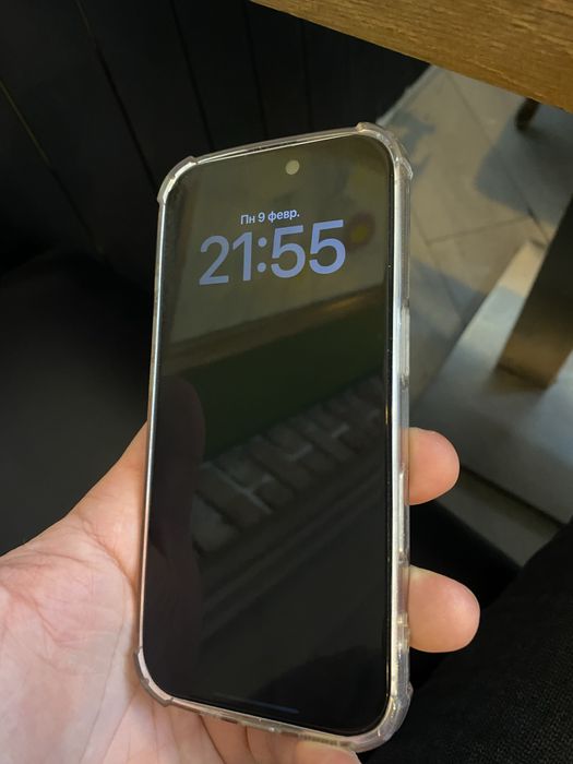 Срочно продам Iphone 17 белый 256gb