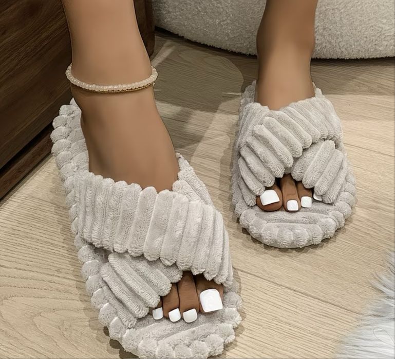 Продам женские мягкие тапочки, разных видов и цветов