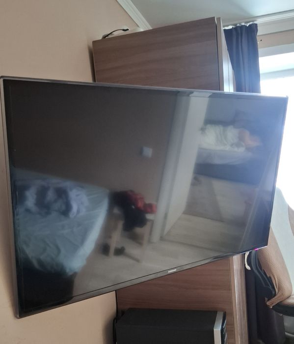 Samsung 46 дюймов (120см)