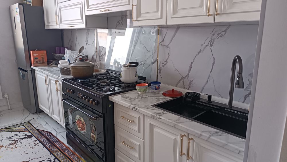 Коммунизм жастар55 үй сатылады