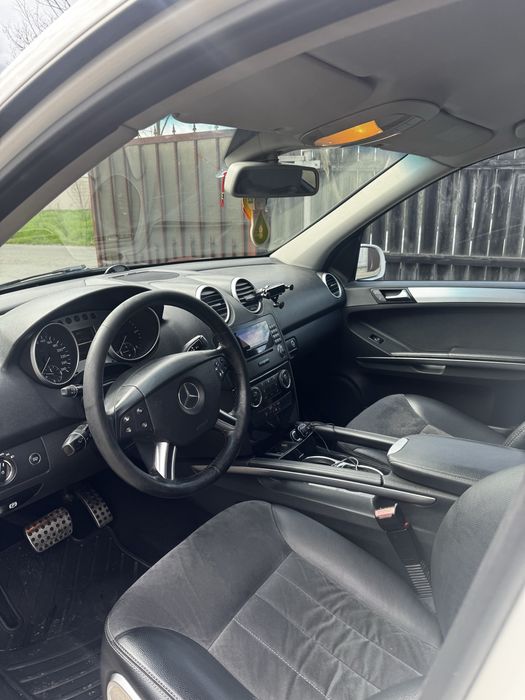 Mercedes ML 320 CDI 4MATIC Automat 2008 – Impecabil