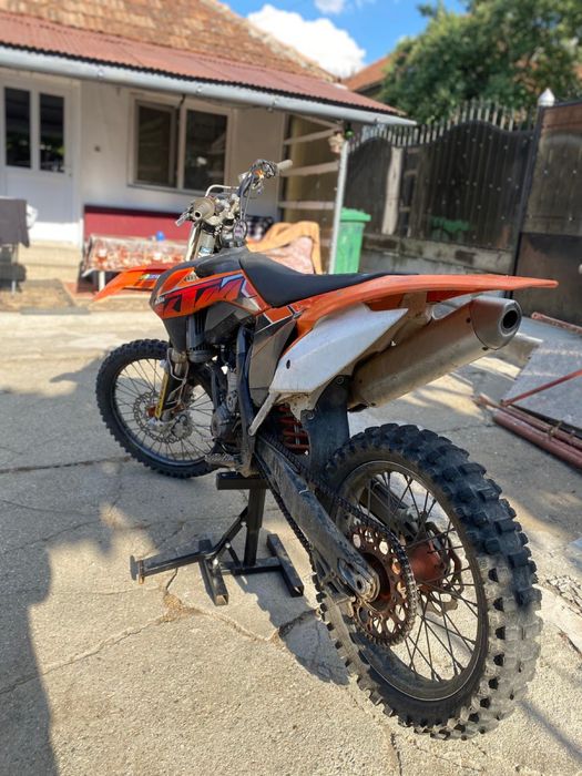Vând KTM SX-F 4T an fabricație 2013 mai multe detali in privat