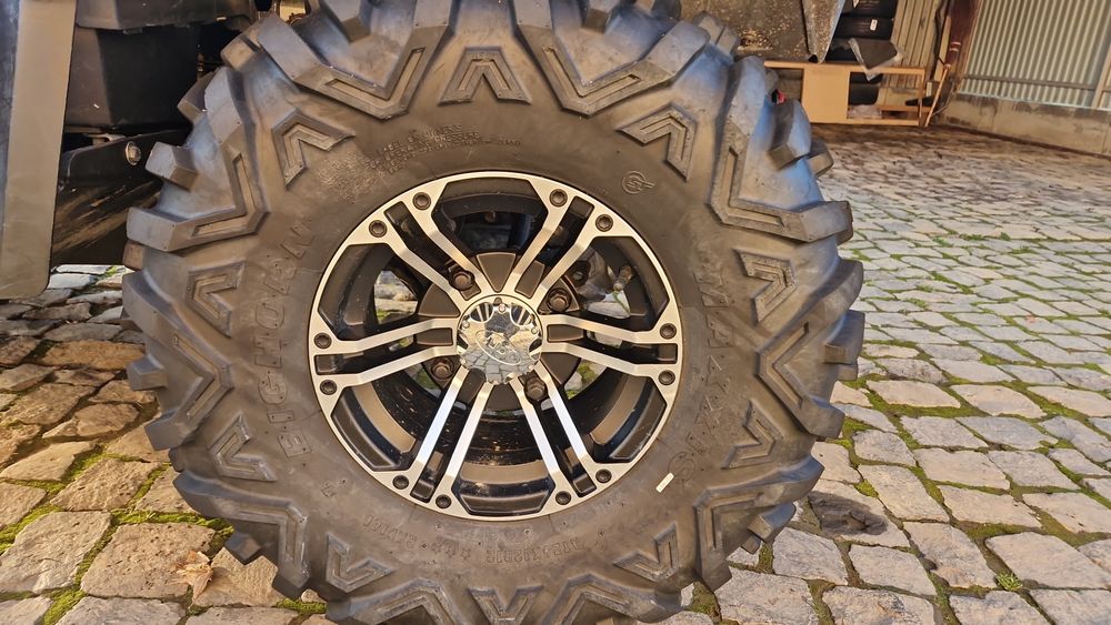 Can am outlander  MAX LIMITED 1000R 
Cumpărat ar
2