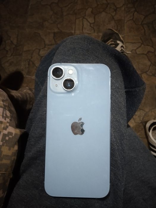 IPhone 14 в идеальном состоянии