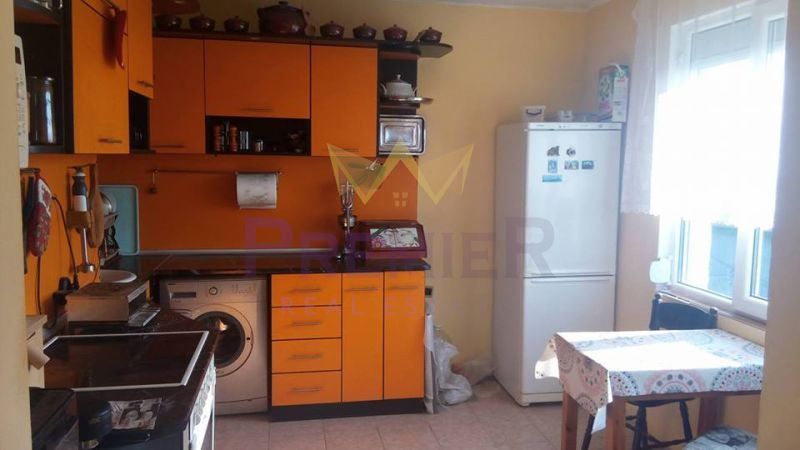 Етаж от къща в Варна-Виница площ 126 цена 400